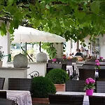 Zwei Mohren 3*