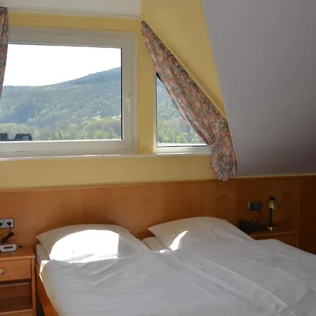 Zwei Mohren 3* Rüdesheim am Rhein